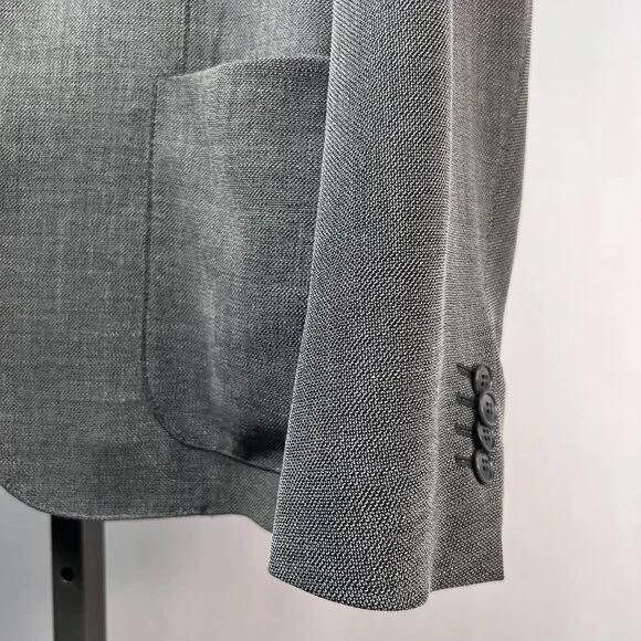 GEORGIO ARMANI Upton Gray 44R 2 Btn  Blazer Made in Italy poly blend - Picture 3 of 8